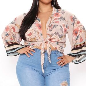 Fashion Nova 2x blouse